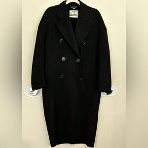 Acne Studios Wool/Cashmere coat in Black
